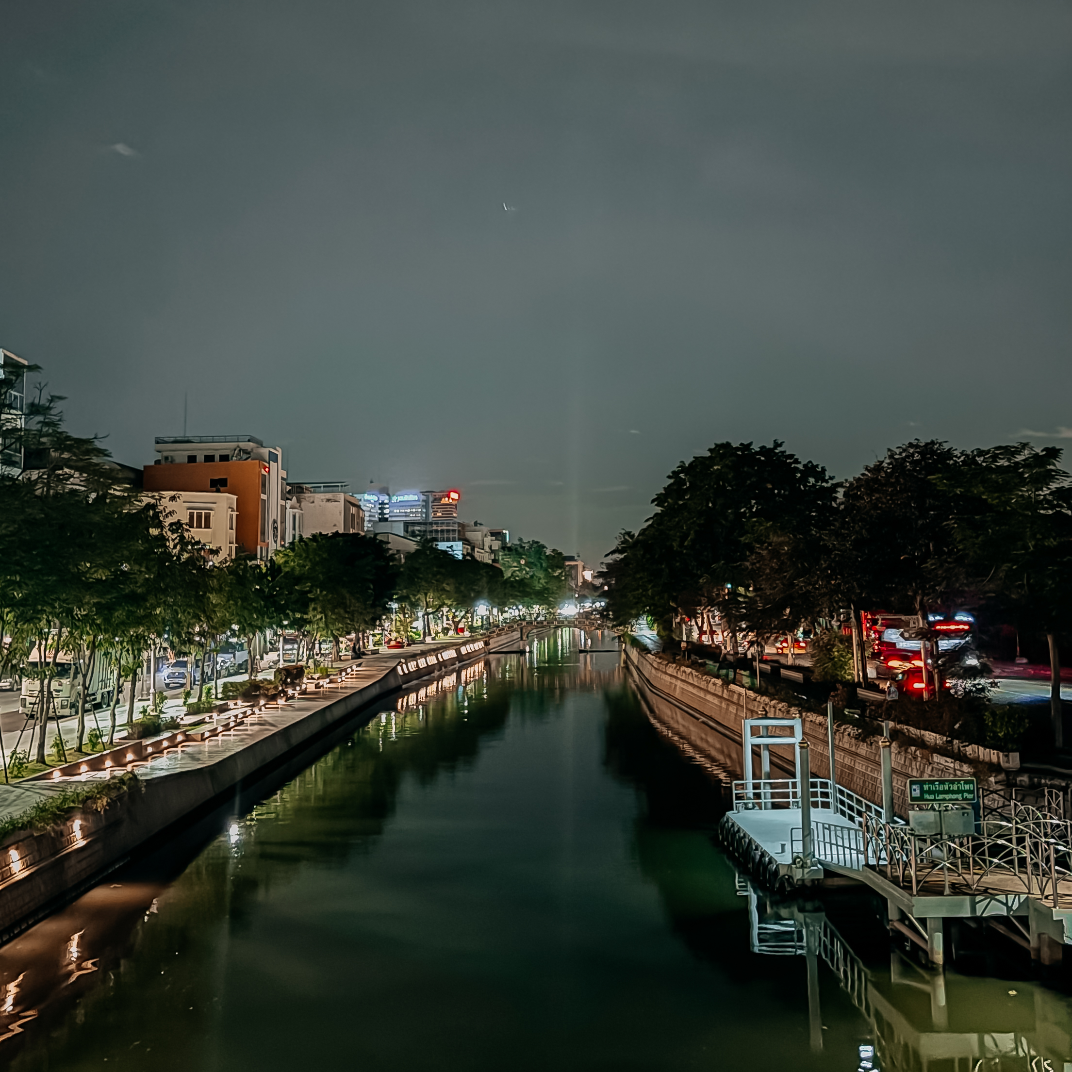 Cheonggyecheon Stream